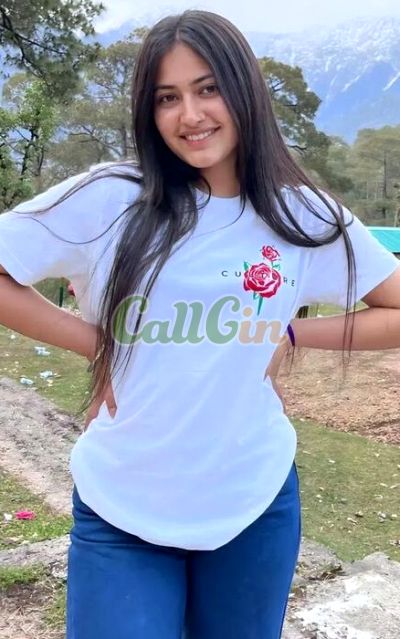 Zoya Singh, call girl in Whitefield (Bangalore)