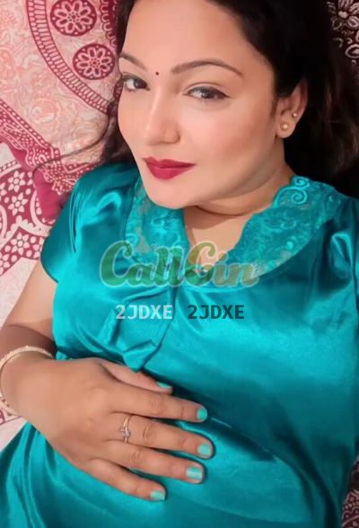 Suman Sharma, call girl in Pune