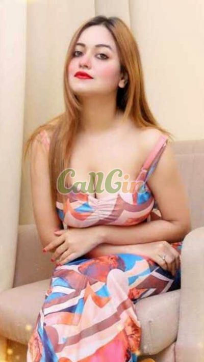 Manu, escort in Pune