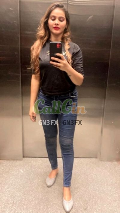 Kavita Pathak, escort in Mahipalpur