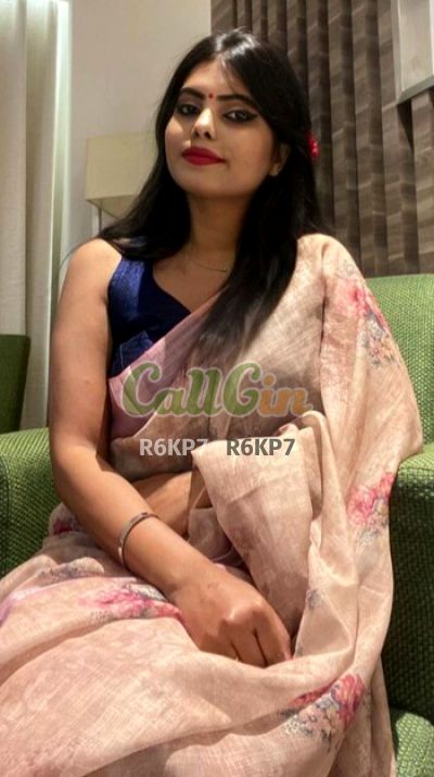 Komal, escort in Andheri (Mumbai)