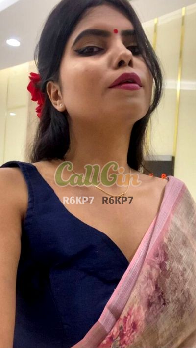 Komal, call girl in Andheri (Mumbai)