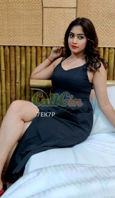 Himani Pathak, escort in Andheri (Mumbai)