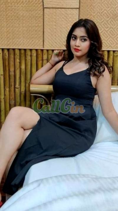 Himani Pathak, escort in Andheri (Mumbai)