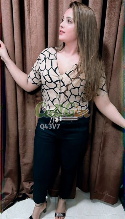 Arya, call girl in Koramangala (Bangalore)