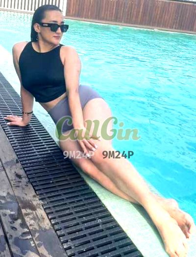 Monika Pandey, escort in Kochi
