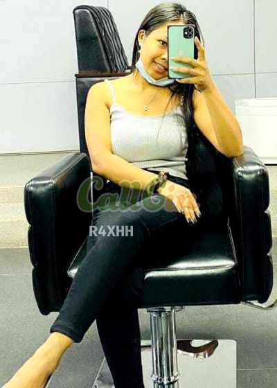 Priya Sharma, call girl in Andheri (Mumbai)