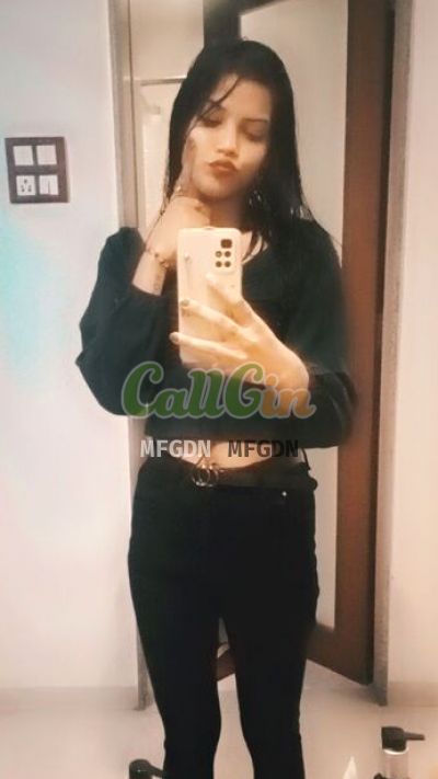 Simran, call girl in Hyderabad
