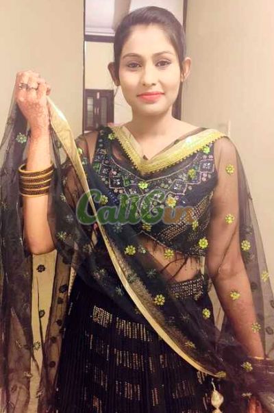 Ayat Malik, call girl in Green Park