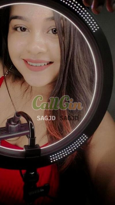 Simran, call girl in Banjara Hills (Hyderabad)