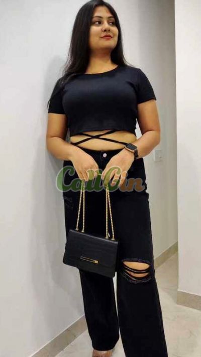 Megha Singh, call girl in Andheri (Mumbai)