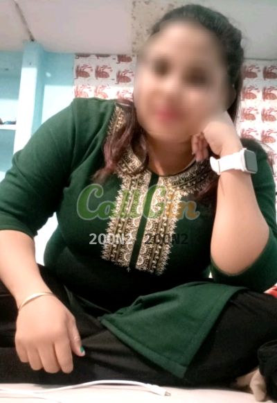 Dimple, escort in Mahipalpur