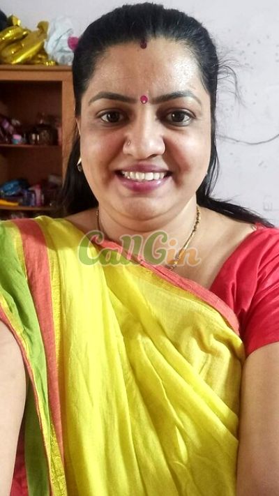 Monkia, call girl in Erode
