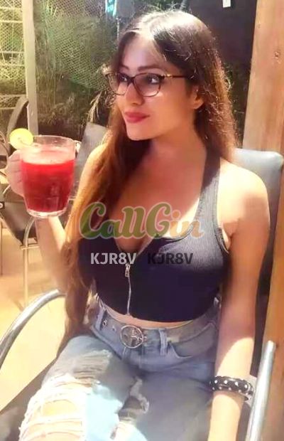 Ritika Patil, call girl in Vashi (Navi Mumbai)