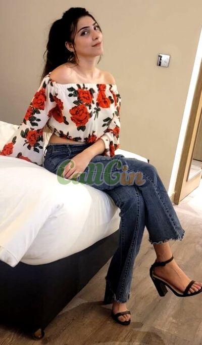 Divya, escort in Kochi