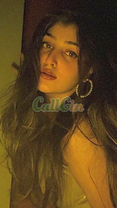 Esha, call girl in Hebbal (Bangalore)