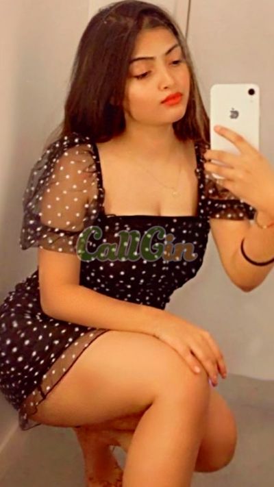 Nidhi Arora 8863840496, call girl in Hyderabad