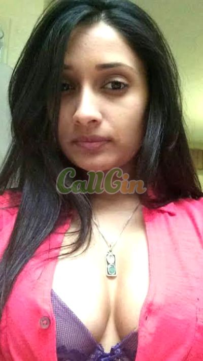 Pooja, call girl in Shimla