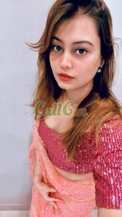 Sakshi Sharma, escort in Viman (Pune)