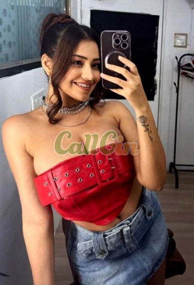 Suman Dutta, call girl in Howrah (Kolkata)