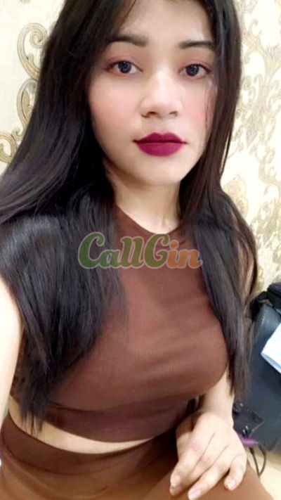 Saloni Varma, call girl in Hyderabad