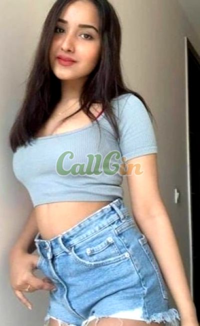 Nidhi, escort in Kolkata