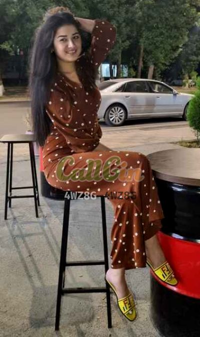 Vertika Mehra, escort in HITEC City (Hyderabad)