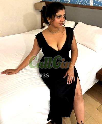 Nilu, call girl in Vashi (Navi Mumbai)