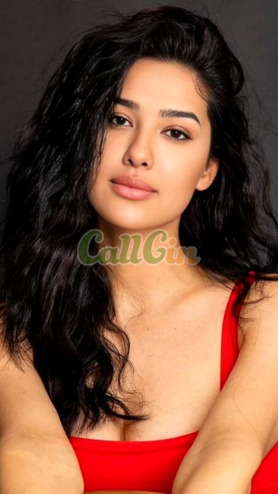 Roji, call girl in Vashi (Navi Mumbai)