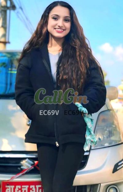 Monika, escort in Mahipalpur