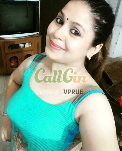 Rakhi, call girl in Connaught Place