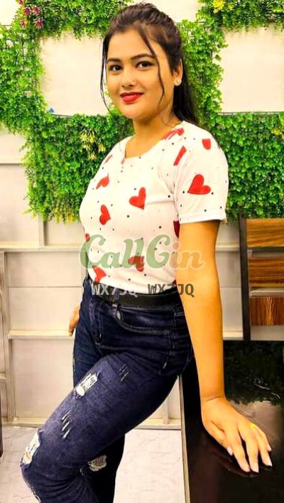 Kavya, call girl in Viman (Pune)