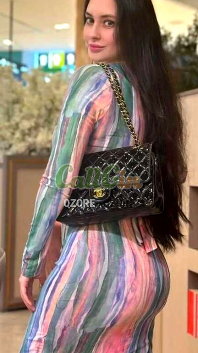 Simran, call girl in Bangalore