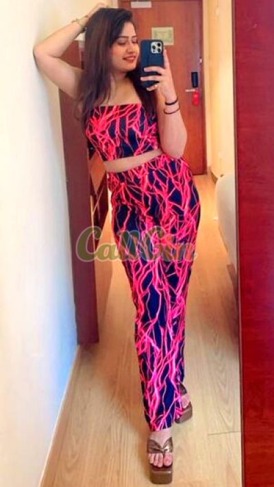 Roshni, escort in Noida