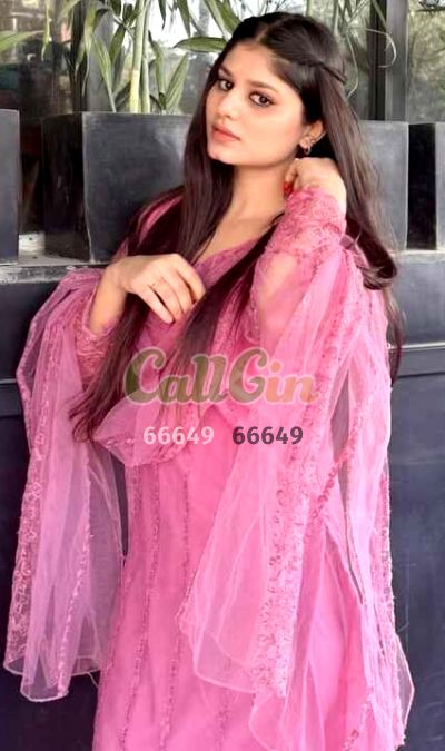 Heena, call girl in Chennai