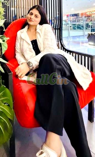 Heena, call girl in Chennai