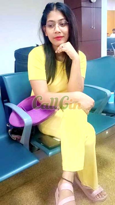 Naviya, call girl in Vashi (Navi Mumbai)