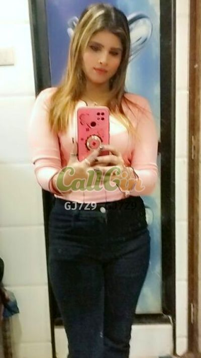 Kaira Adani, call girl in Banjara Hills (Hyderabad)