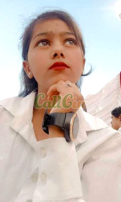 Anshika 7461932838, call girl in Andheri (Mumbai)
