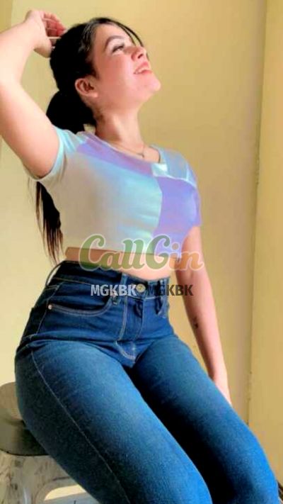 Mansi Shah 9082718570, call girl in Andheri (Mumbai)