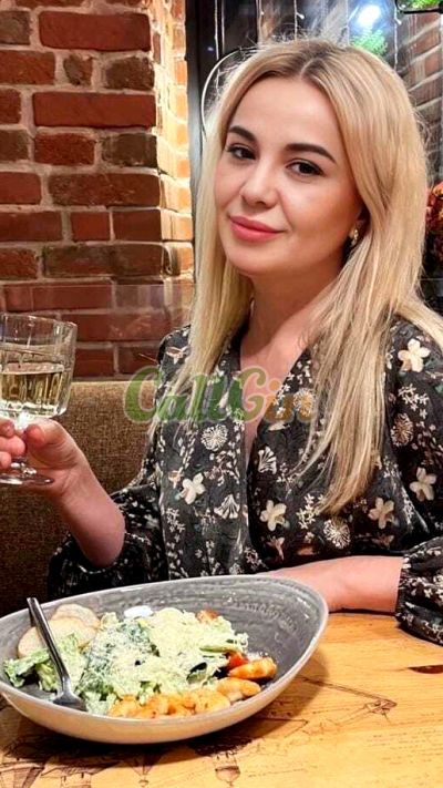 Priya, call girl in Banjara Hills (Hyderabad)