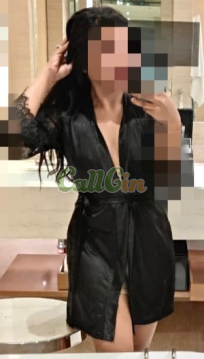 Neha, escort in Mumbai