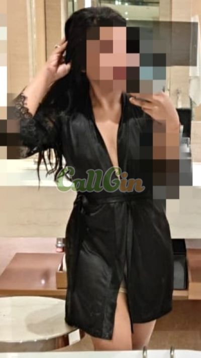 Neha, escort in Mumbai