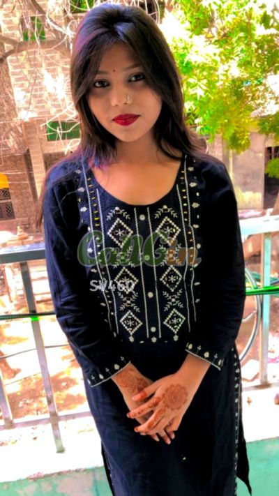Pooja, call girl in Gandhinagar