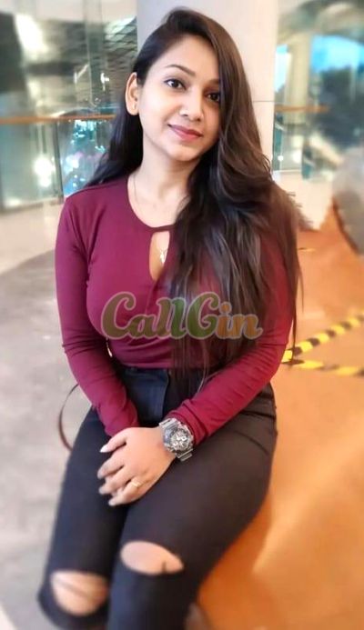 Pallavi Sharma, call girl in Vashi (Navi Mumbai)