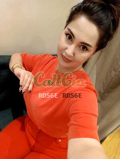 Divya Singh, call girl in Andheri (Mumbai)