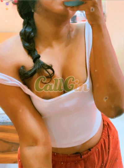 Ammu, escort in Bangalore