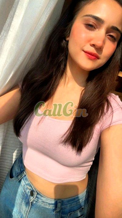 Divya Reddy, call girl in HSR Layout (Bangalore)