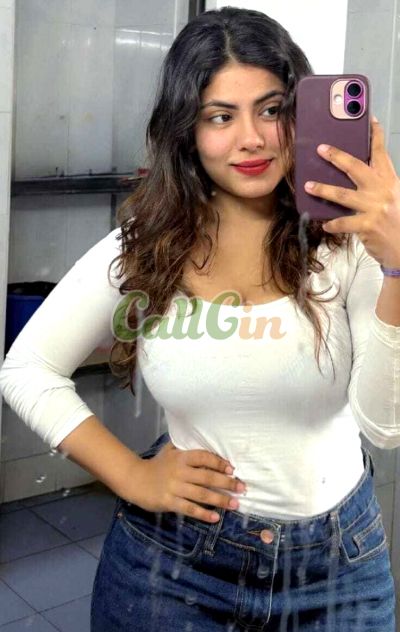 Jiya Singh 7977368597, call girl in Andheri (Mumbai)