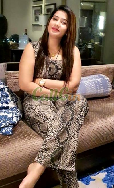 Kirti, call girl in Banjara Hills (Hyderabad)